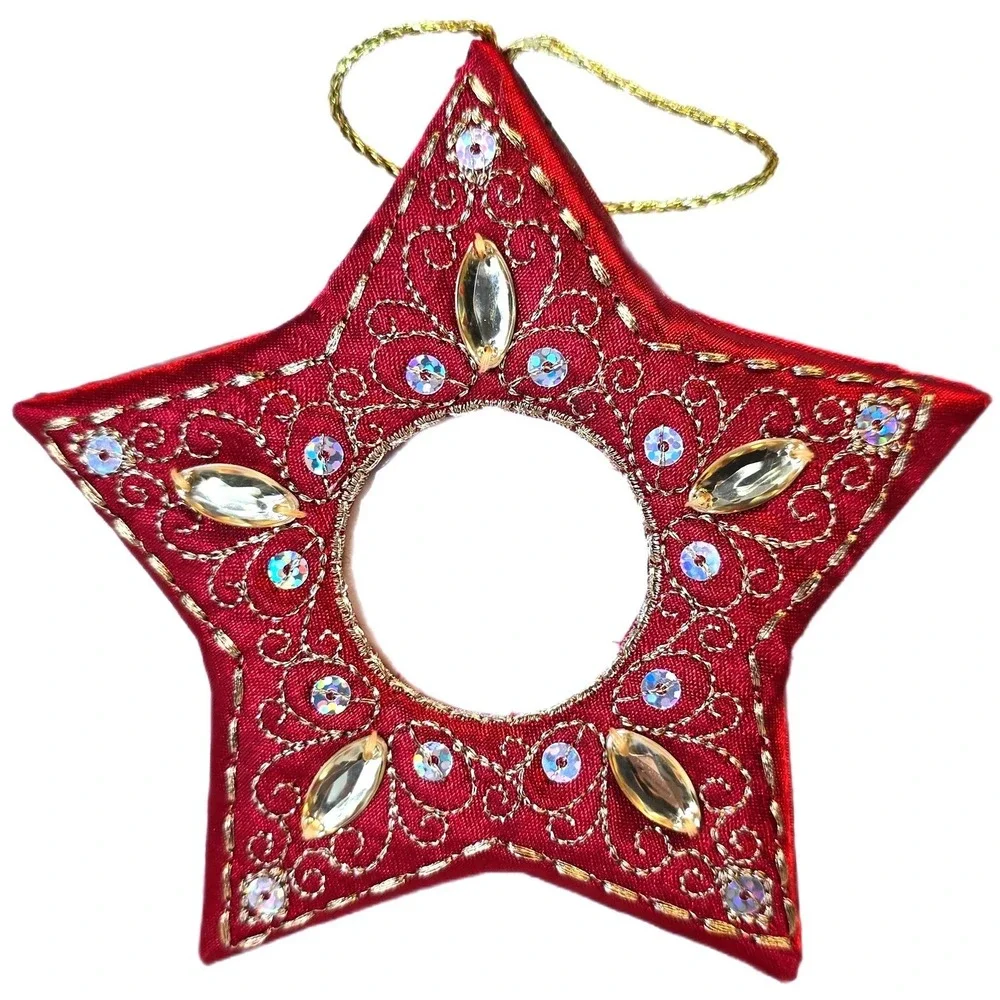 VTG Kirkland's Set of 3‎ Beaded Christmas Star Ornament Frames Gold Red Green